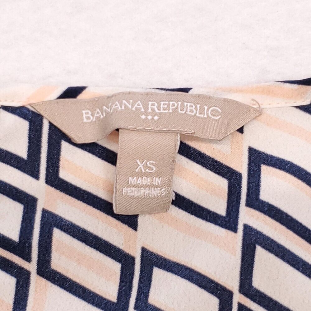 Banana Republic Sleeveless Casual Pullover Shirt Womens Size XS White Blue - Picture 3 of 8